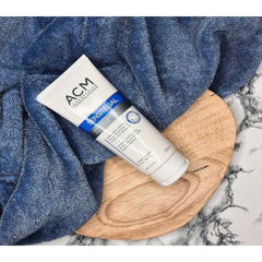 اي سي ام - كريم سينسيتيليال مرطب للبشره الجافه والحساسه 200 مل